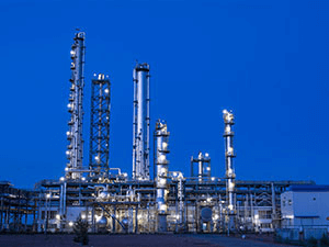 Explosion-proof lamps in chemical applications